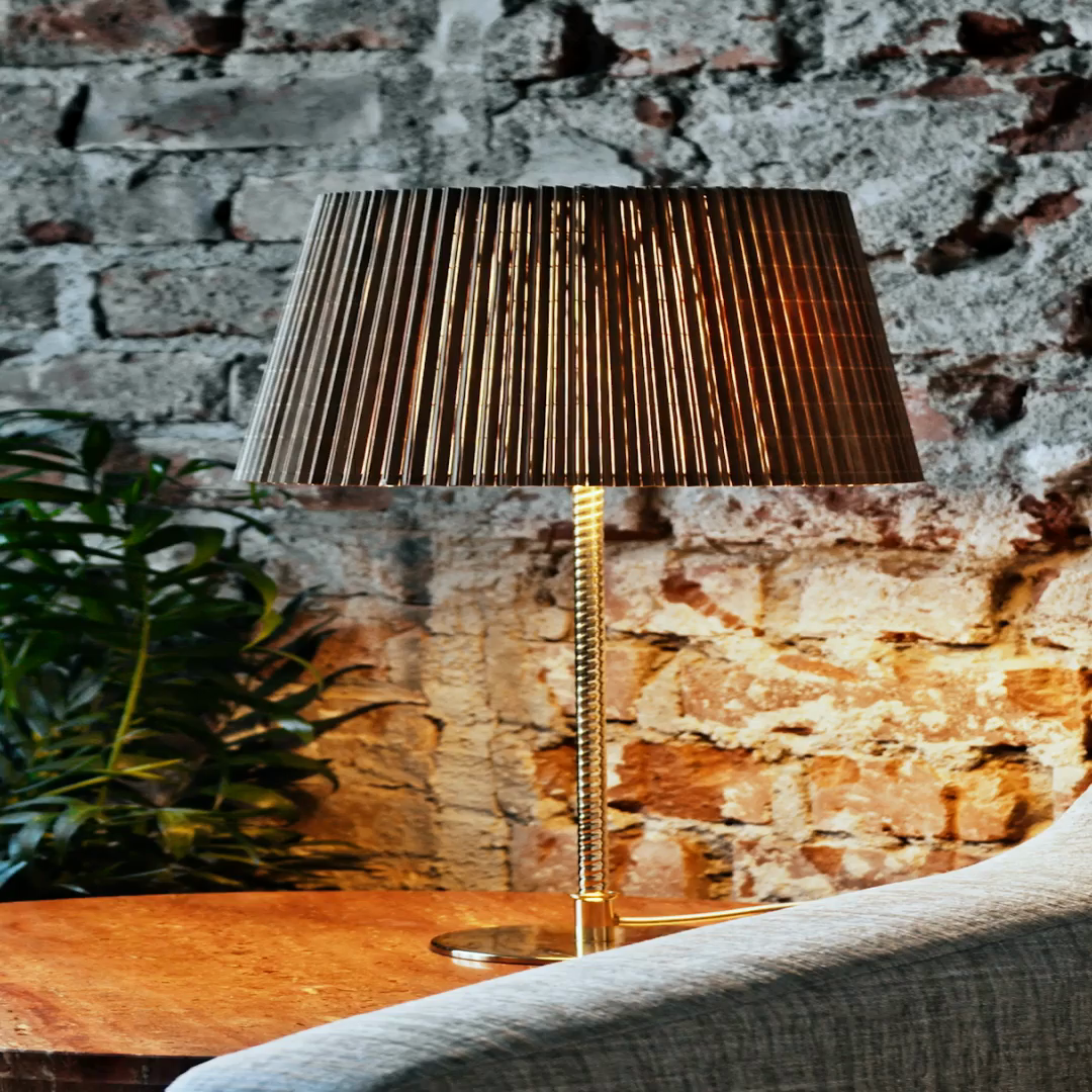 GUBI 9602 Floor Lamp